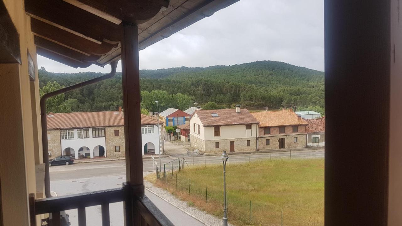 ホテル La Casona De ナバレノ エクステリア 写真