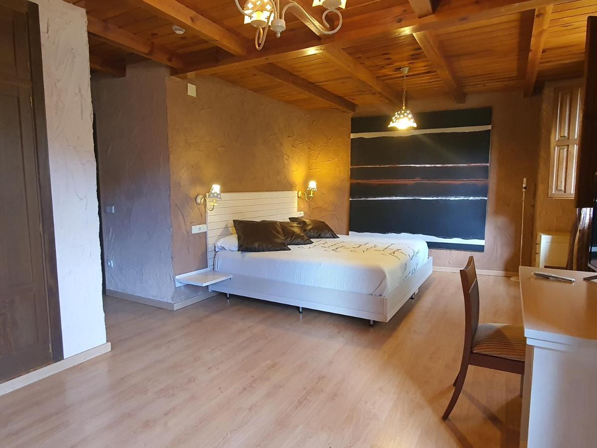 ホテル La Casona De ナバレノ エクステリア 写真